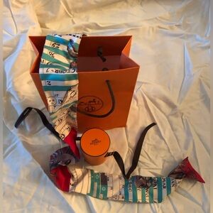 Hermes Twilly 100% silk Authentic